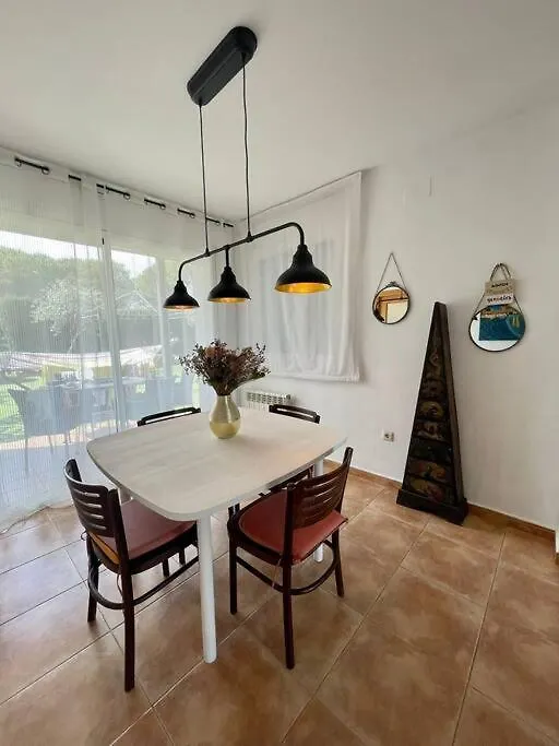 Casa Con Piscina Sant Pol De Mar Villa
